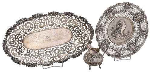 THREE SILVER TABLE ITEMS19th 20th 37123d