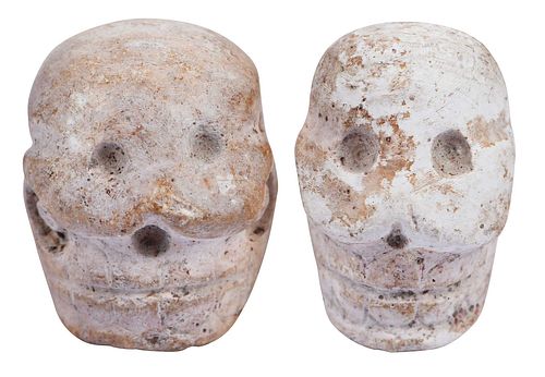 TWO MESOAMERICAN CARVED SHELL SKULL 37132f