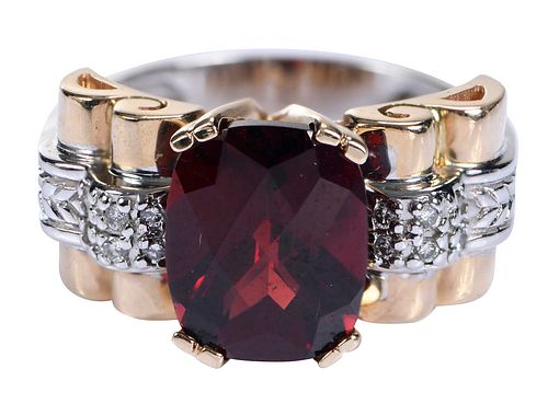 14KT. GARNET AND DIAMOND RINGone