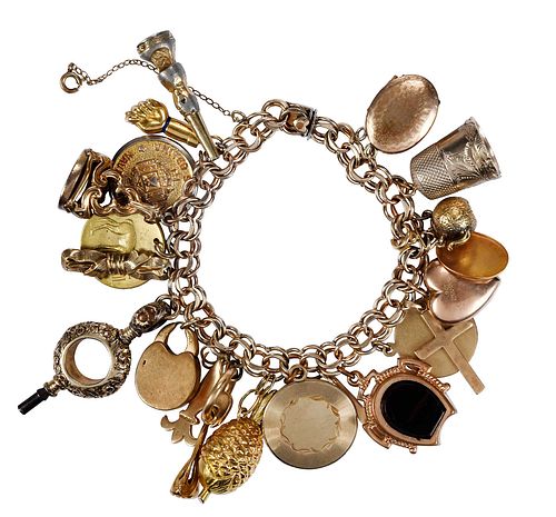 GOLD FILLED 12KT CHARM BRACELET 3713e4