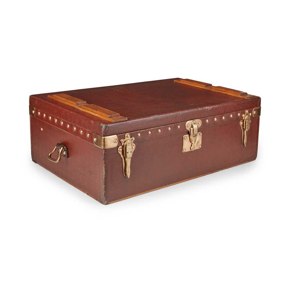 LOUIS VUITTON MOTORING TRUNK
CIRCA