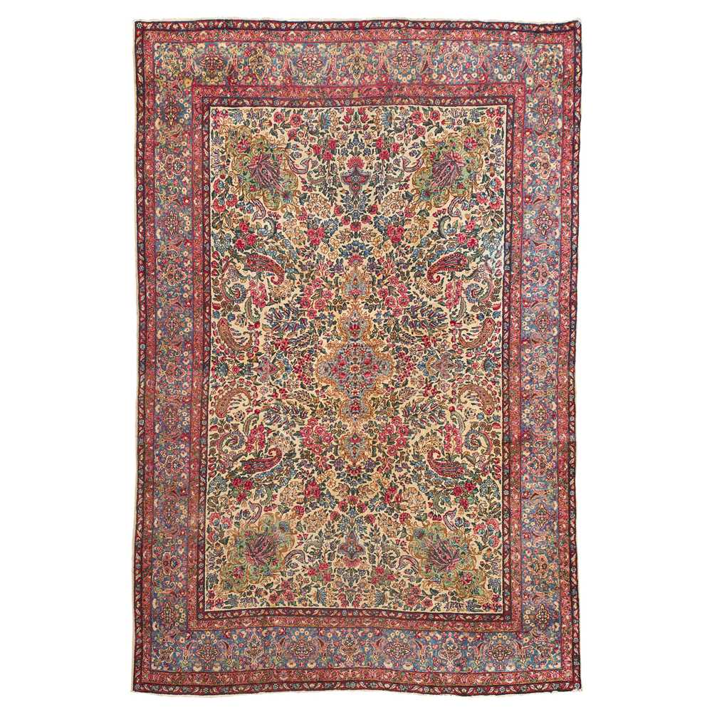 KIRMAN CARPET CENTRAL PERSIA EARLY 36ef1b