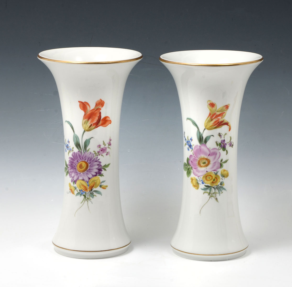 PAIR MEISSEN FLORAL VASES 2 white 36f025