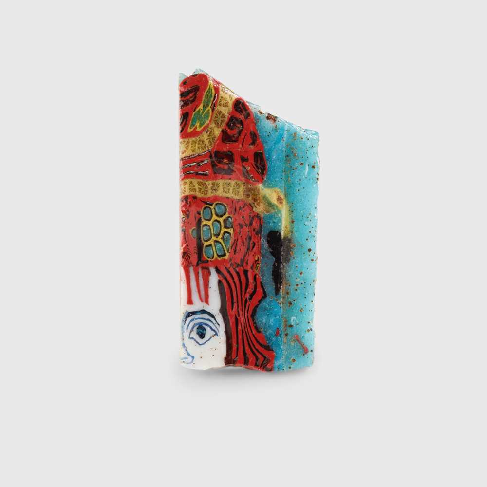 ANCIENT EGYPTIAN GLASS INLAY FRAGMENT