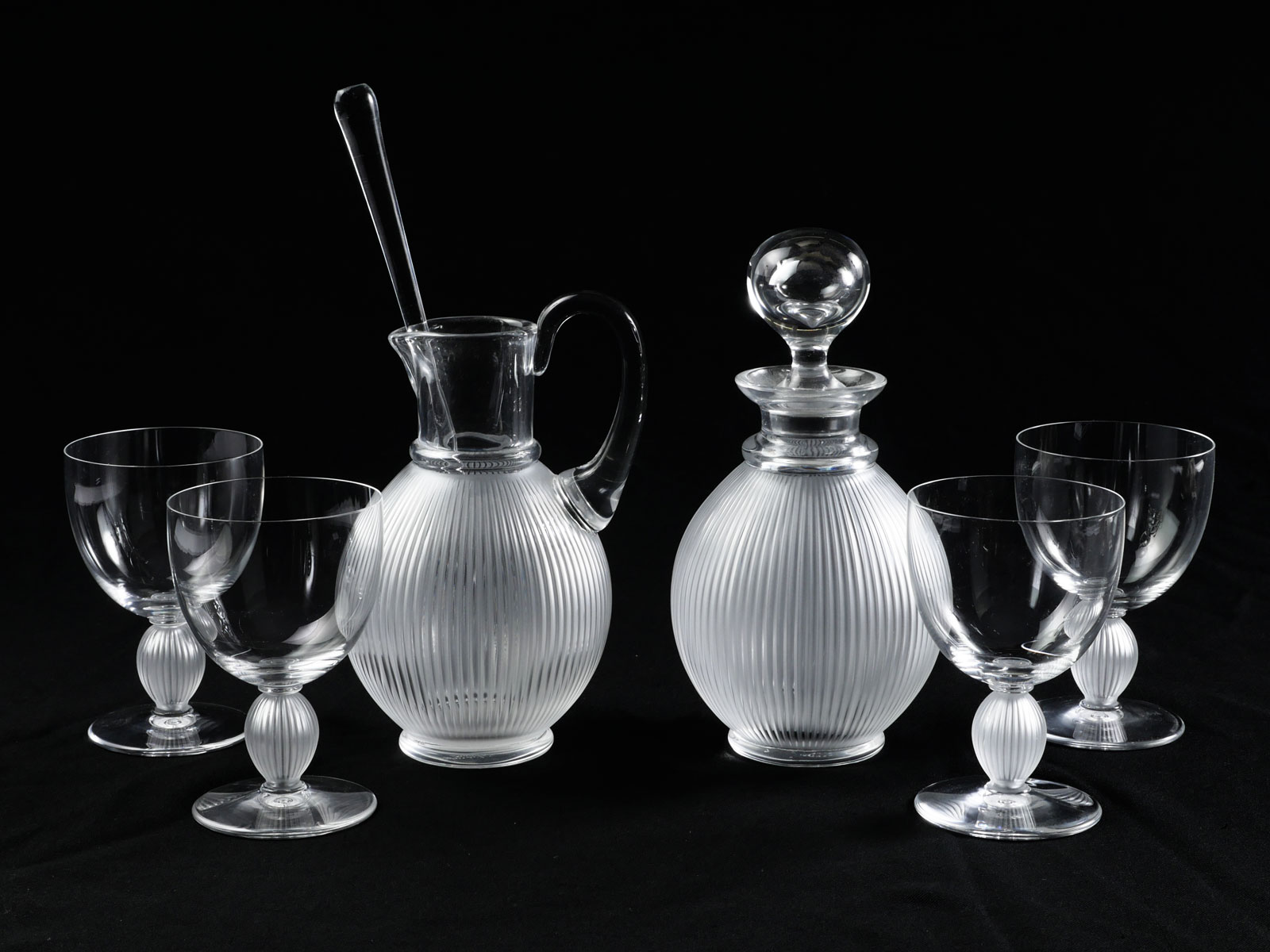 LALIQUE ''LANGEAIS'' LIQUOR DECANTER