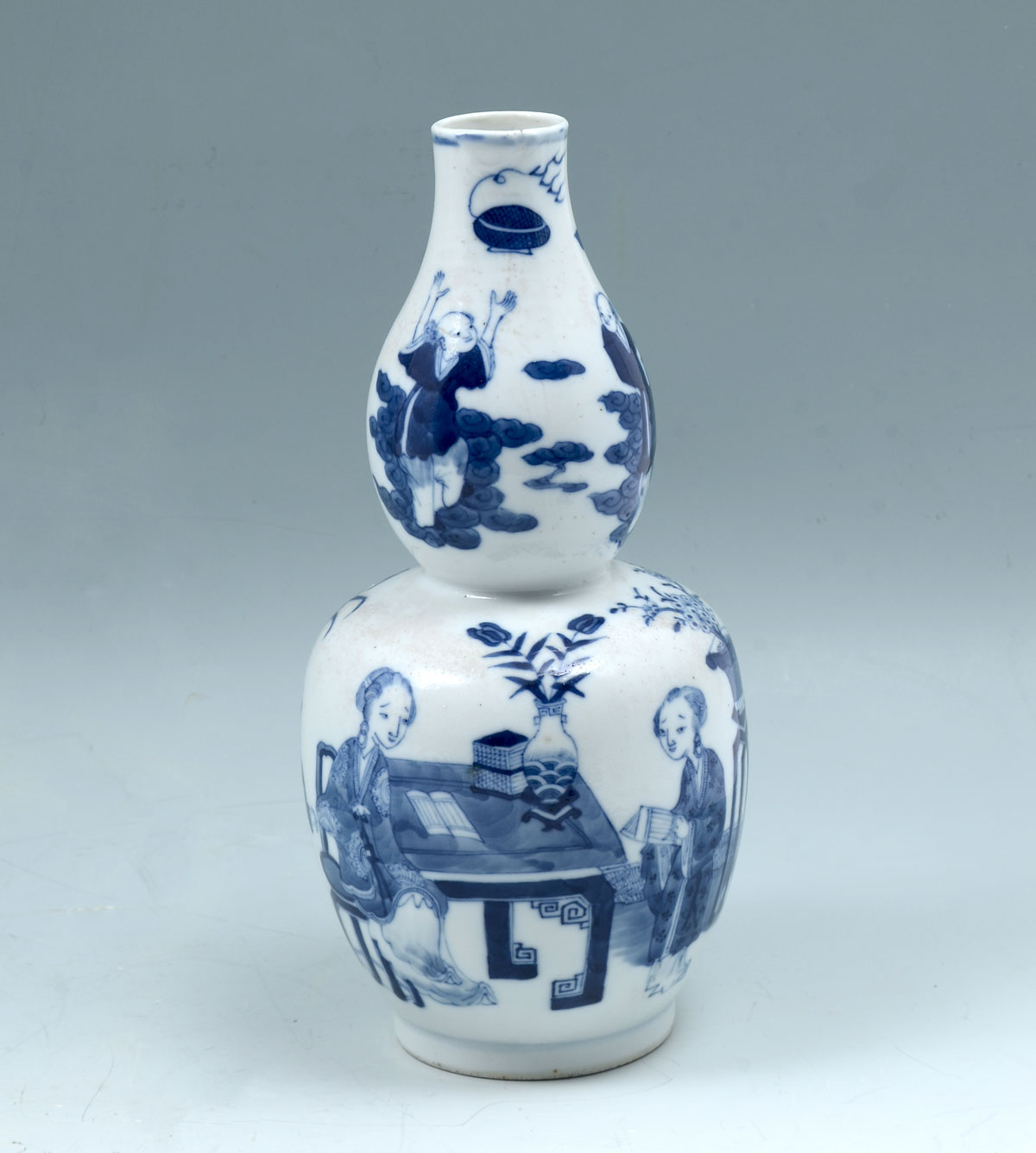 CHINESE DOUBLE GOURD BLUE AND WHITE