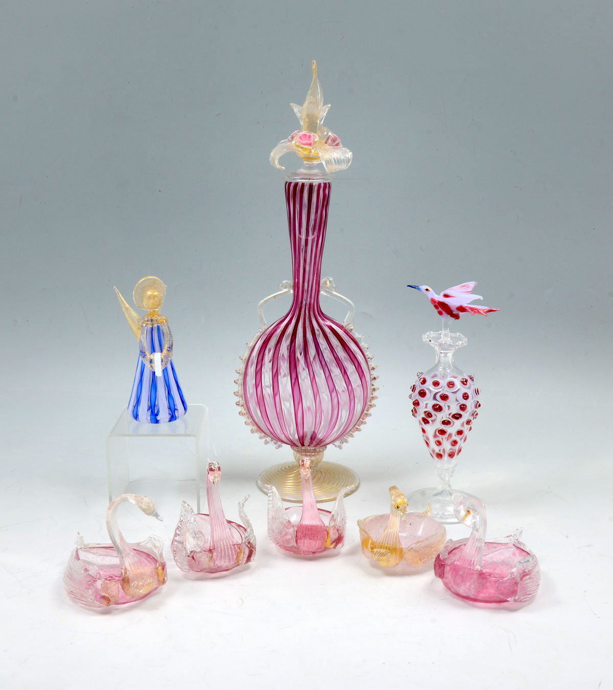 8 PC. LATTICINO AND VENETIAN GLASS