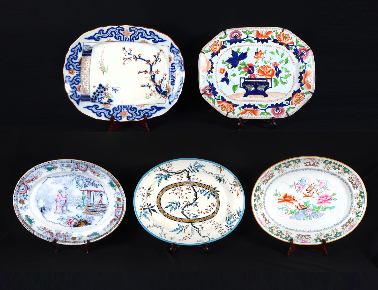 5 LARGE ENGLISH CHINOISERIE SERVING