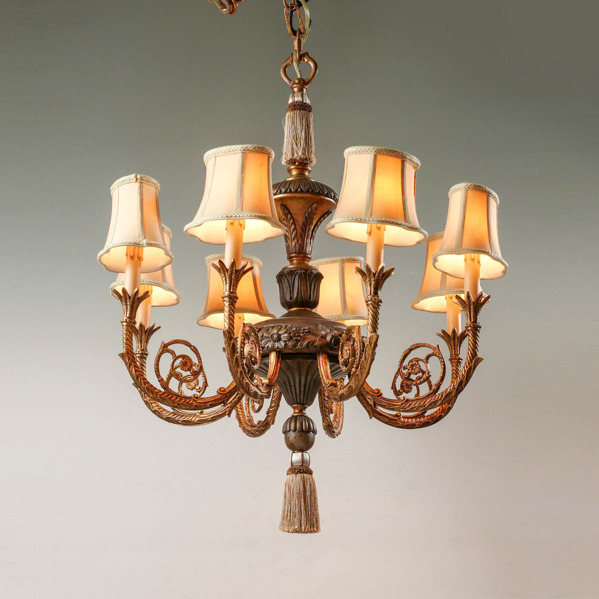 8 LIGHT METAL & TASSEL CHANDELIER: