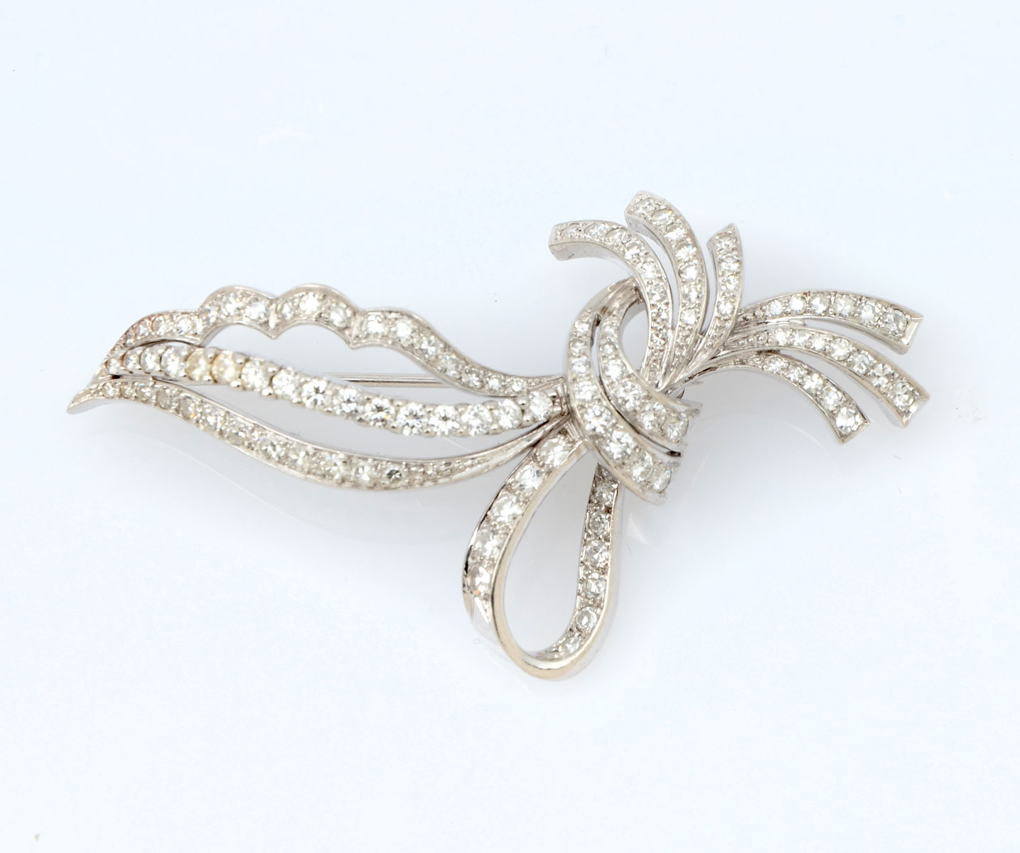 14K 2 00 CTW DIAMOND RIBBON BROOCH  36f54b