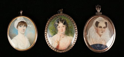 3 PORTRAIT MINIATURE MOURNING PENDANTS3 36f6ec