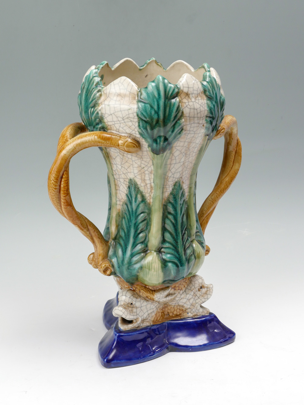 LARGE MAJOLICA FOLIATE DOUBLE HANDLED