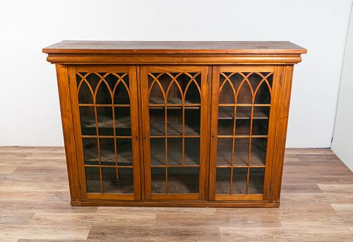 19TH CENTURY ENGLISH BOOKCASE WITH 36fb50