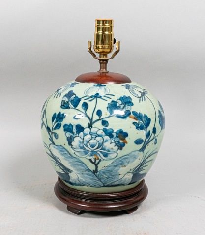 CHINESE PORCELAIN BLUE AND CELADON JAR