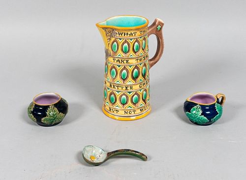 COLLECTION OF MAJOLICA4 pieces