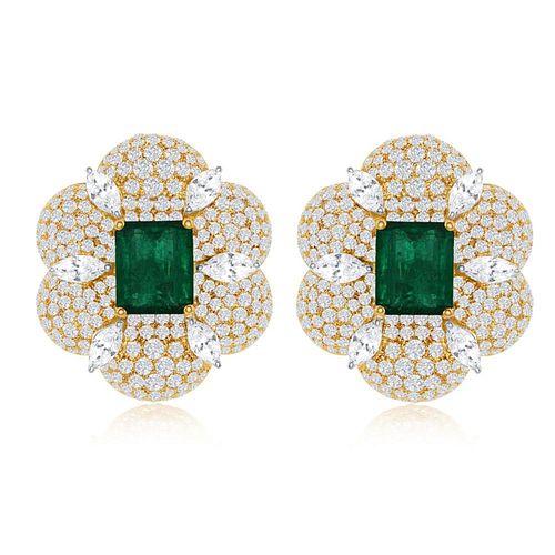 ELEGANT EMERALD AND DIAMOND EARRINGELEGANT