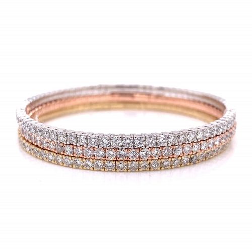 TRI GOLD 3 DIAMONDS BANGLE SETTri Gold 3725b7