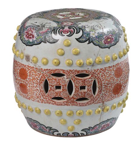 CHINESE ENAMEL DECORATED PORCELAIN 37269a