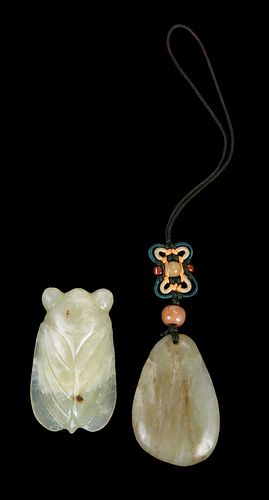 TWO CHINESE CARVED JADE OBJECTSpale 3726a2