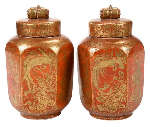 PAIR OF JAPANESE RED AND GILT PORCELAIN 372710