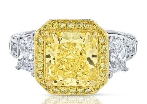 3 CARAT RADIANT CUT YELLOW DIAMOND