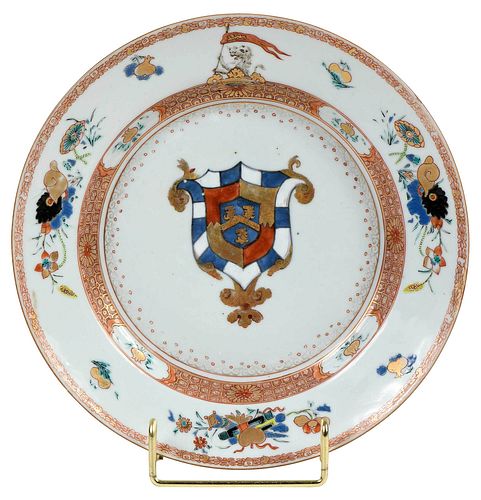CHINESE EXPORT ARMORIAL PORCELAIN 372a34
