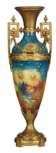 ROYAL BONN PORCELAIN VASE WITH 372a4d