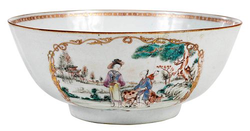 CHINESE EXPORT ARMORIAL PORCELAIN 372a91