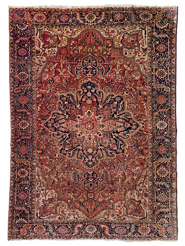 HERIZ CARPET20th century, large