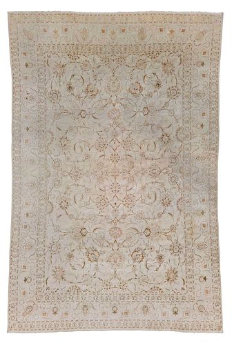 WHITE KASHAN CARPETmid 20th century  372aff