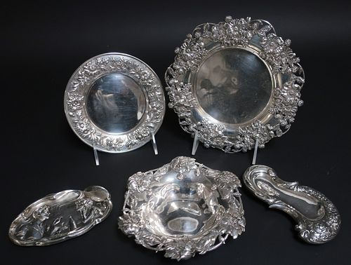 5 SMALL STERLING SILVER DISHES5 372d5d