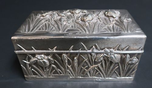 JAPANESE ART NOUVEAU SILVER BOX  372e44