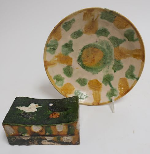 SANCAI GLAZED DISH AND PILLOWFooted