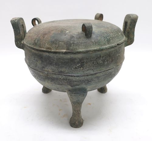 WARRING STATES BRONZE COVERED DINGNicely