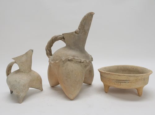 THREE CHINESE NEOLITHIC WARESTwo 373244