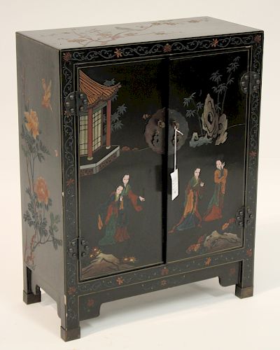 CHINESE BLACK LACQUERED SMALL CABINETDecorated