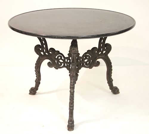 ROUND BLACK MARBLE TOP ON ANTIQUE 3732d4