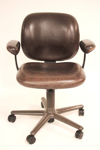 VINTAGE LEATHER OFFICE CHAIR  373350