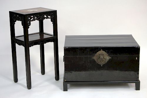 2 CHINESE WOOD FURNISHINGS CHEST 3733fc