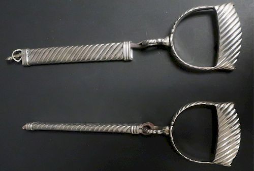 PAIR OF 800 SILVER STIRRUPS W 373425