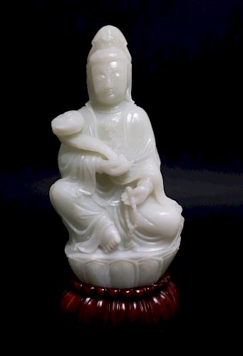 CHINESE WHITE JADE GUANYINSeated 3735f4