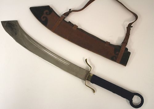 CHINESE STEEL BROAD SWORD AND SHEATH  373626