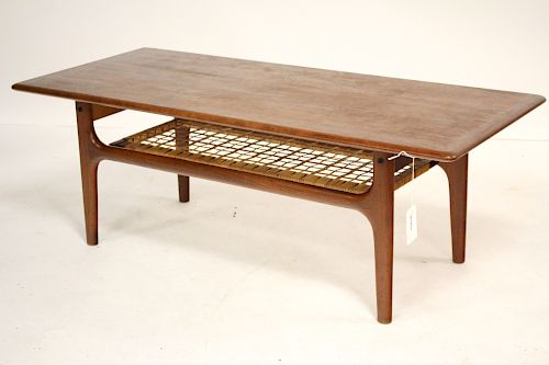 TRIOH DANISH MODERN TEAK CANED