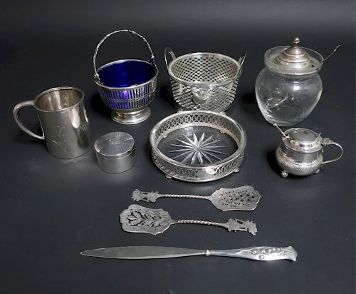 12 SMALL SILVER ITEMS10 baskets, jam