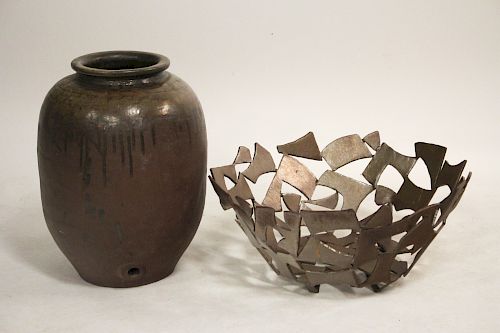 ART POTTERY JAR AND SCULPTURAL 373788