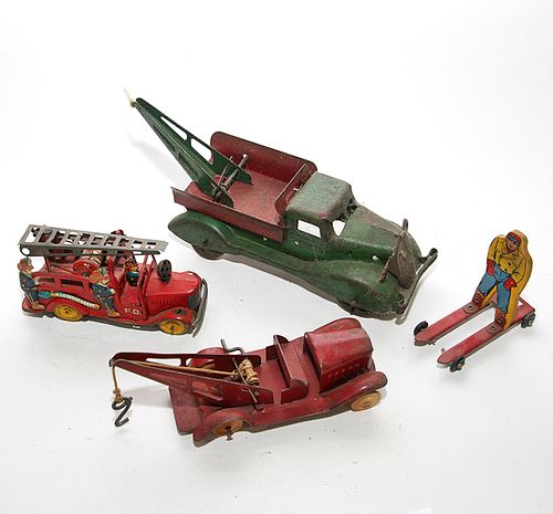 TIN TOY LOTA group of ten toys including