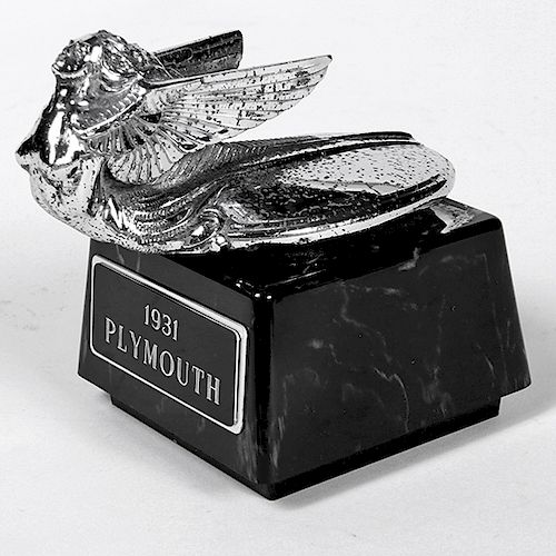 PLYMOUTH NUDE MASCOT HOOD ORNAMENT1931  373a40