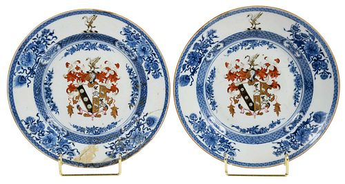 PAIR OF CHINESE EXPORT PORCELAIN ARMORIAL