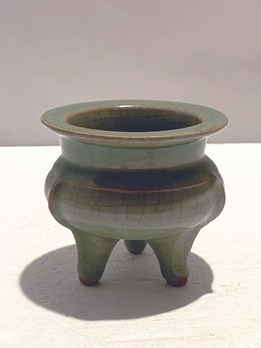 CHINESE SMALL LONGQUAN CELADON 371ab7