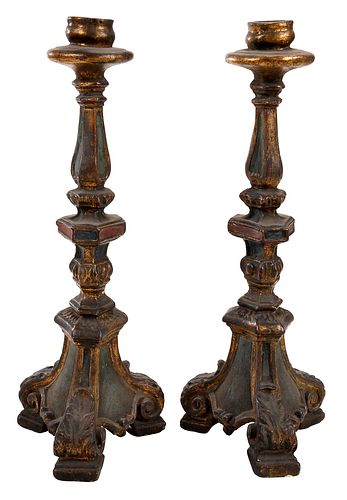 PAIR OF CARVED CONTINENTAL BAROQUE